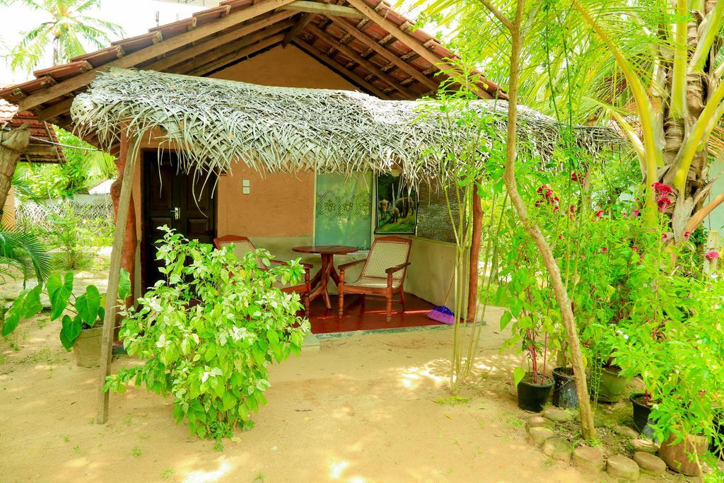 Natural Cabanas Kanattegoda Exteriér fotografie